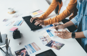 Campañas de publicidad digital para Halloween y Black Friday con ilustraciones festivas