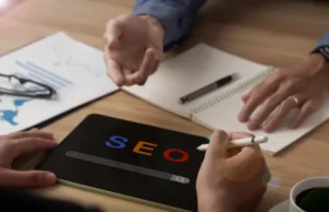 Infografía sobre estrategias de SEO 2026 y optimización de motores de búsqueda.